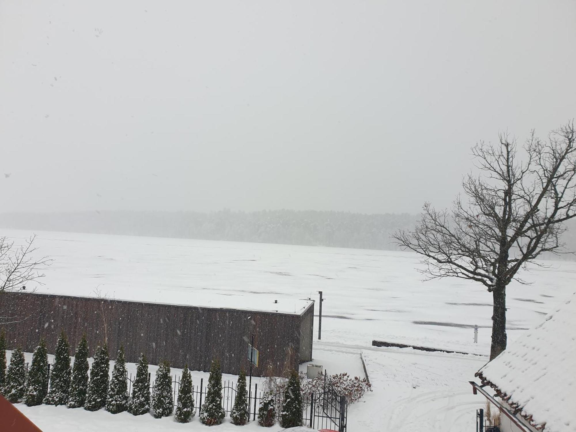 Dom Nad Jeziorem Mikolajki Esterno foto